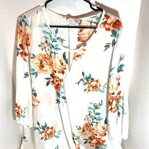 Accent Floral Print Women's Blouse Top Size 2X/3X